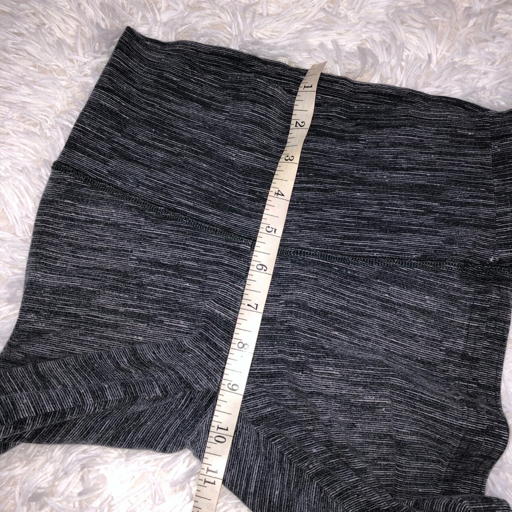 Aerie Chill. Play. Move. 3/4 Crop Gray Leggings - Picture 9 of 10